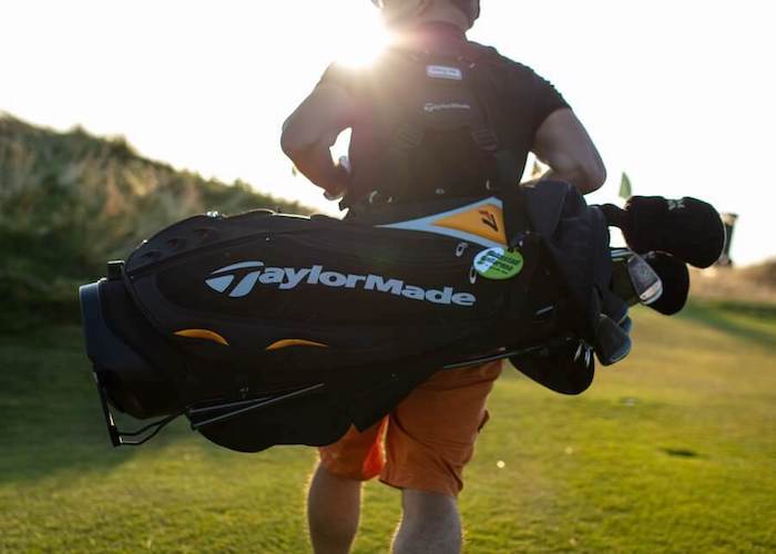 Improve you golf game by getting the right golf bag for walking the course